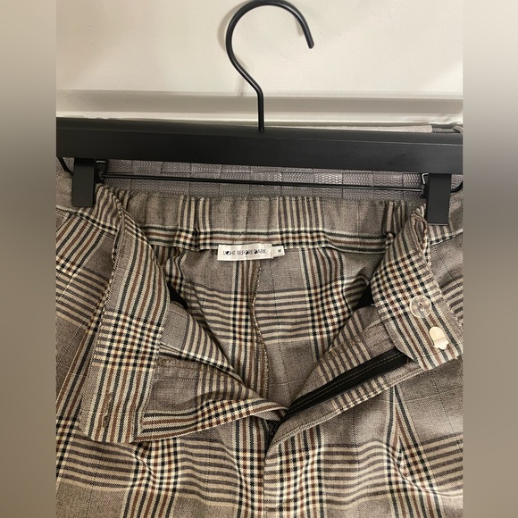 UO Light Before Dark Pleat Pant - Picture 3 of 4